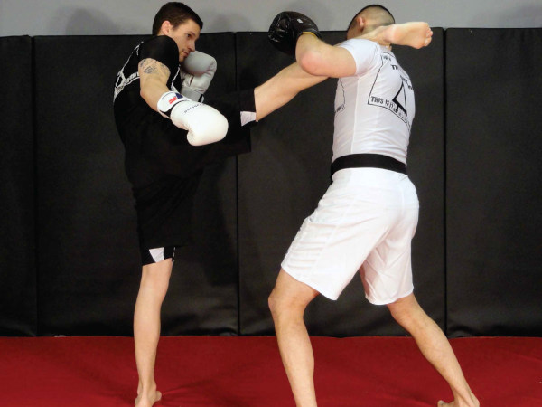 Coach Chris demonstrates a Kickboxing Head Kick